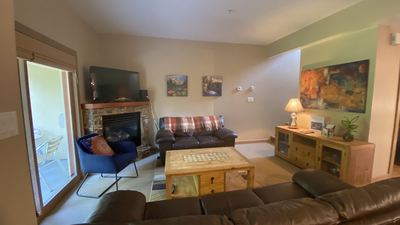 Photo of Livingroom in Rossland