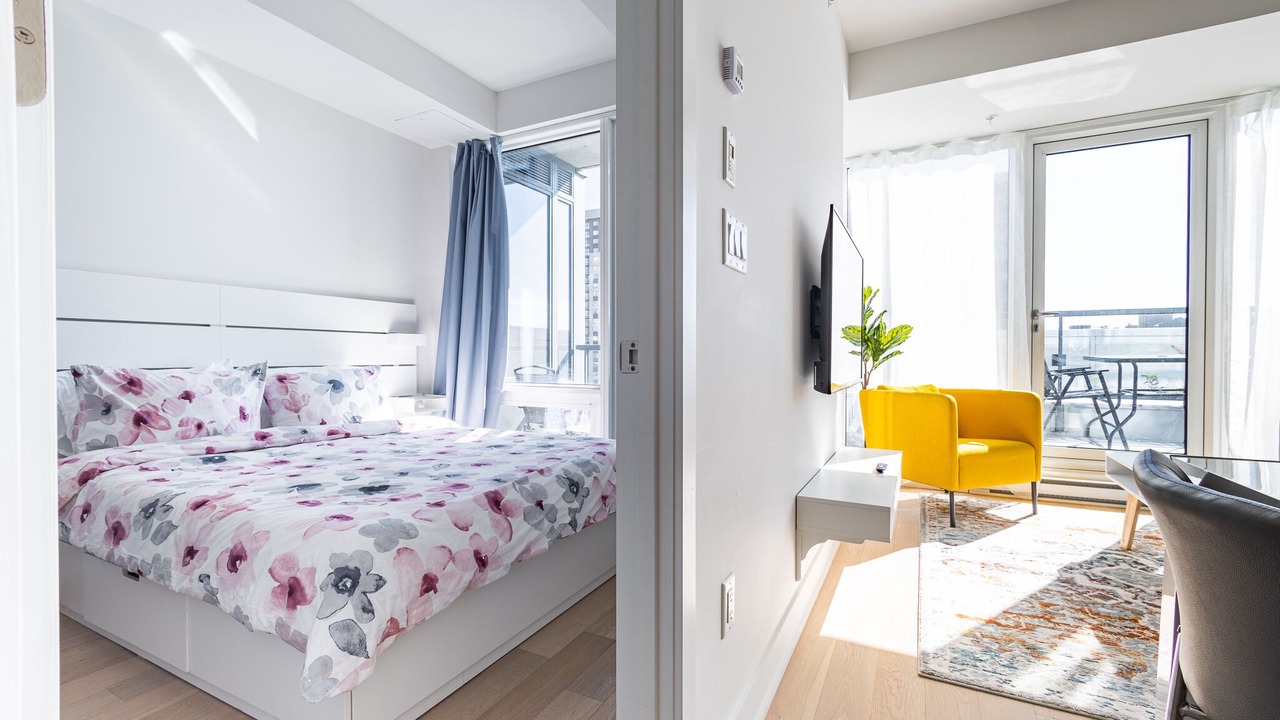 Photo of Bedroom in Downtown Montreal