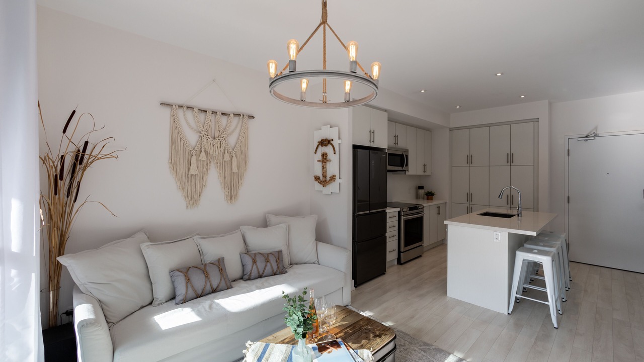 Photo of Livingroom in Innisfil