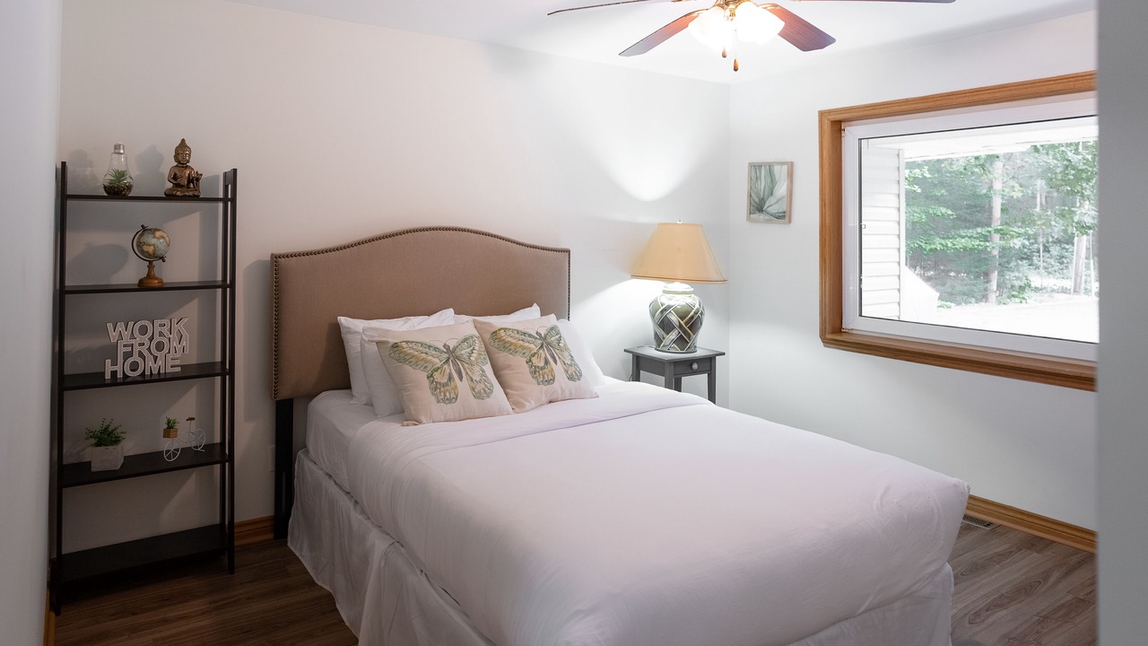 Photo of Bedroom in Tiny