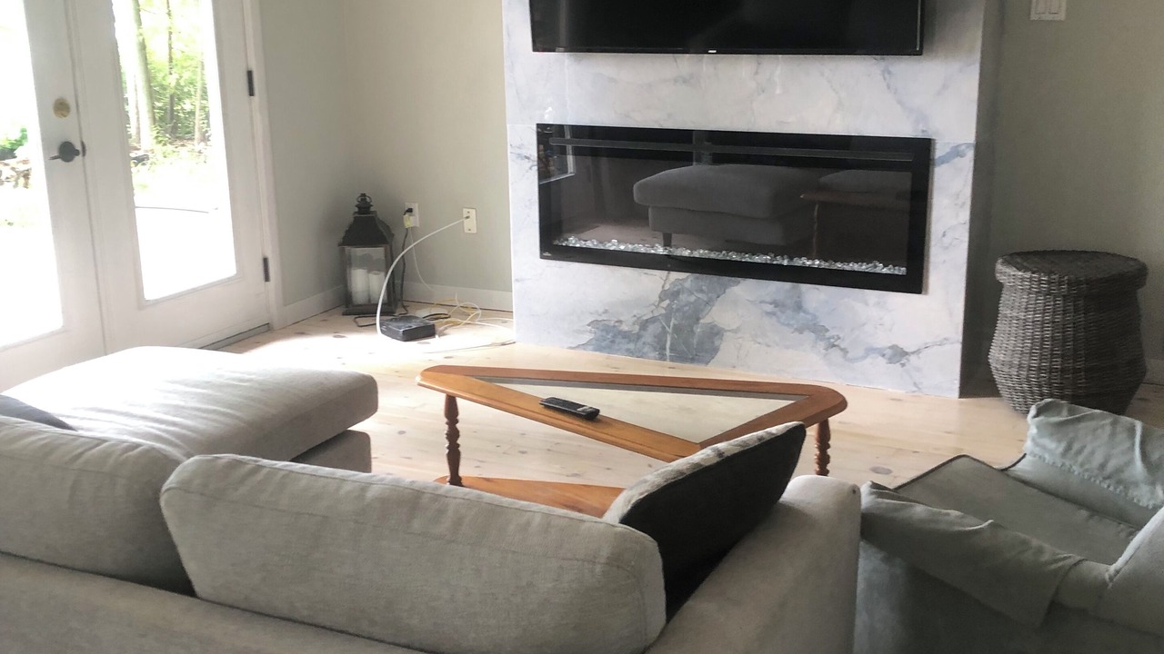 Photo of Livingroom in Bobcaygeon