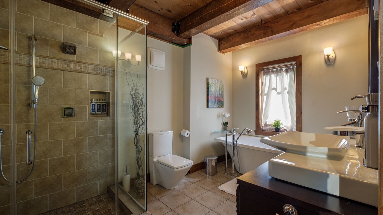 Photo of Bathroom in Saint-Faustin-Lac-Carre