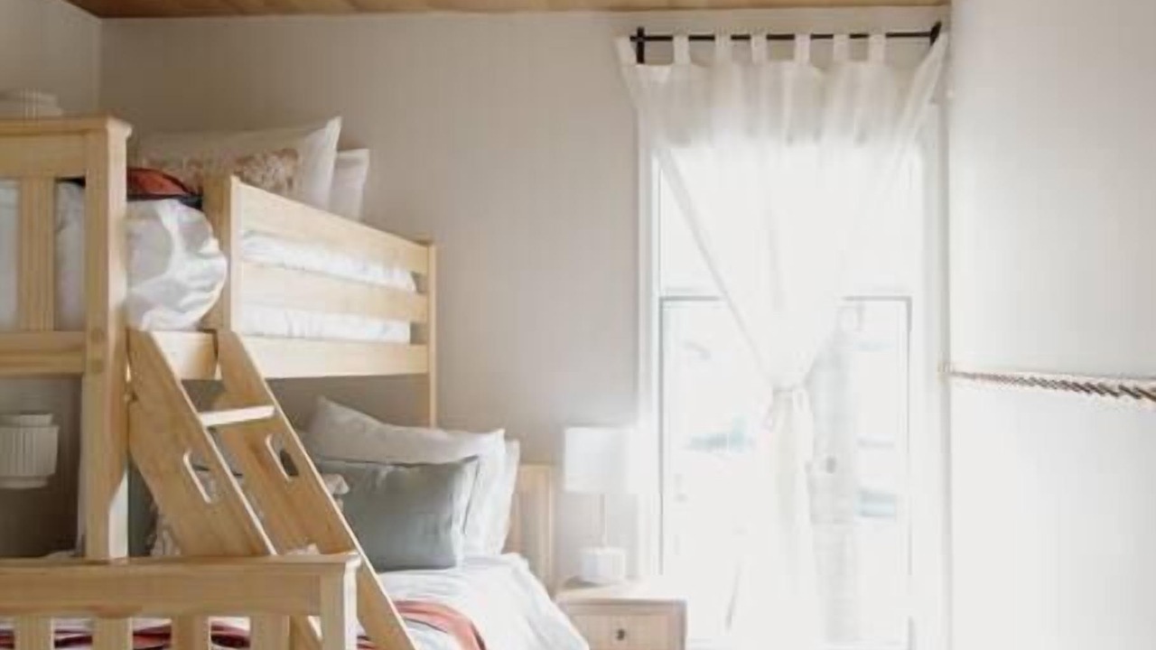 Photo of Bedroom in Halfmoon Bay