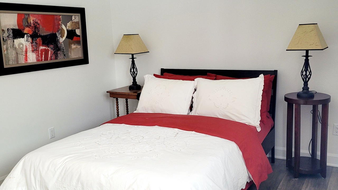 Photo of Bedroom in Val-des-Monts