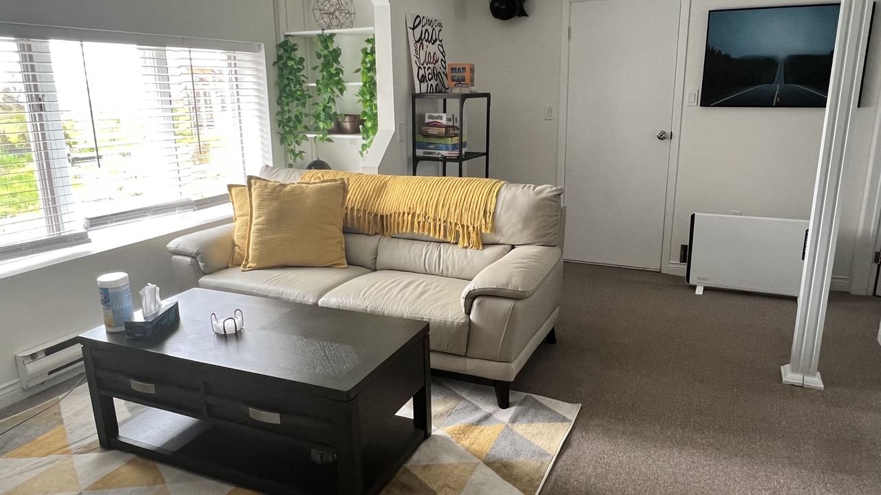 Photo of Livingroom in Consecon