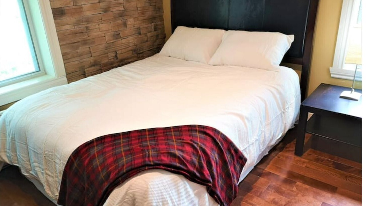 Photo of Bedroom in Magog