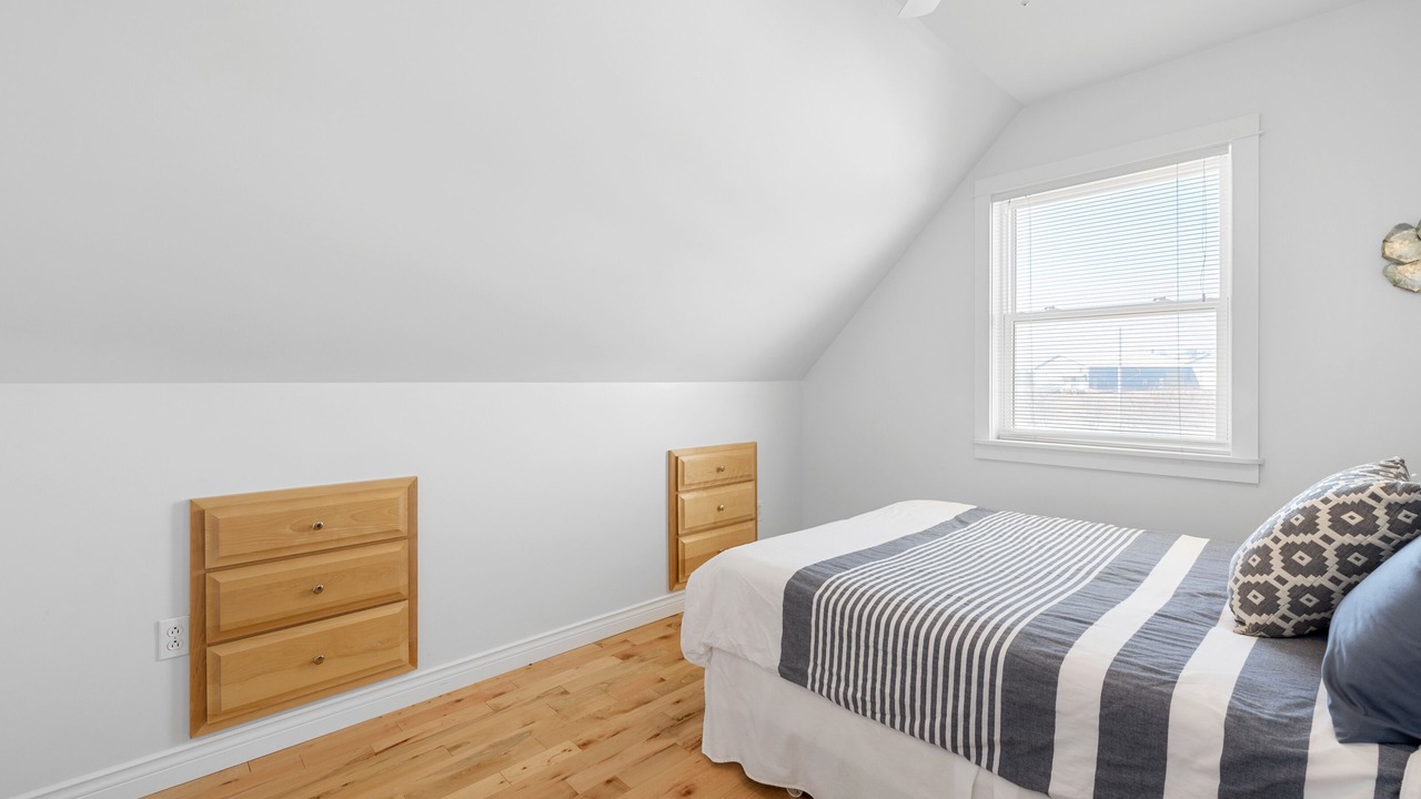 Photo of Bedroom in New London