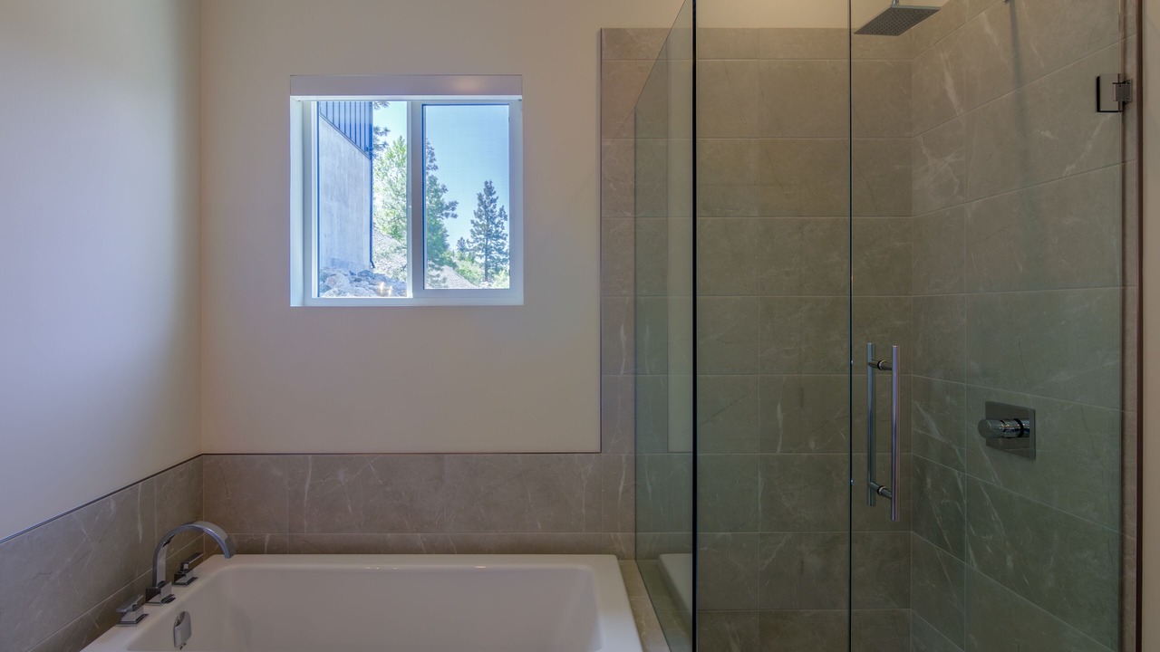 Photo of Bathroom in Okanagan-Similkameen