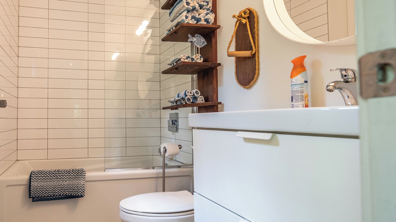 Photo of Bathroom in Sainte-Emelie-de-L'Energie