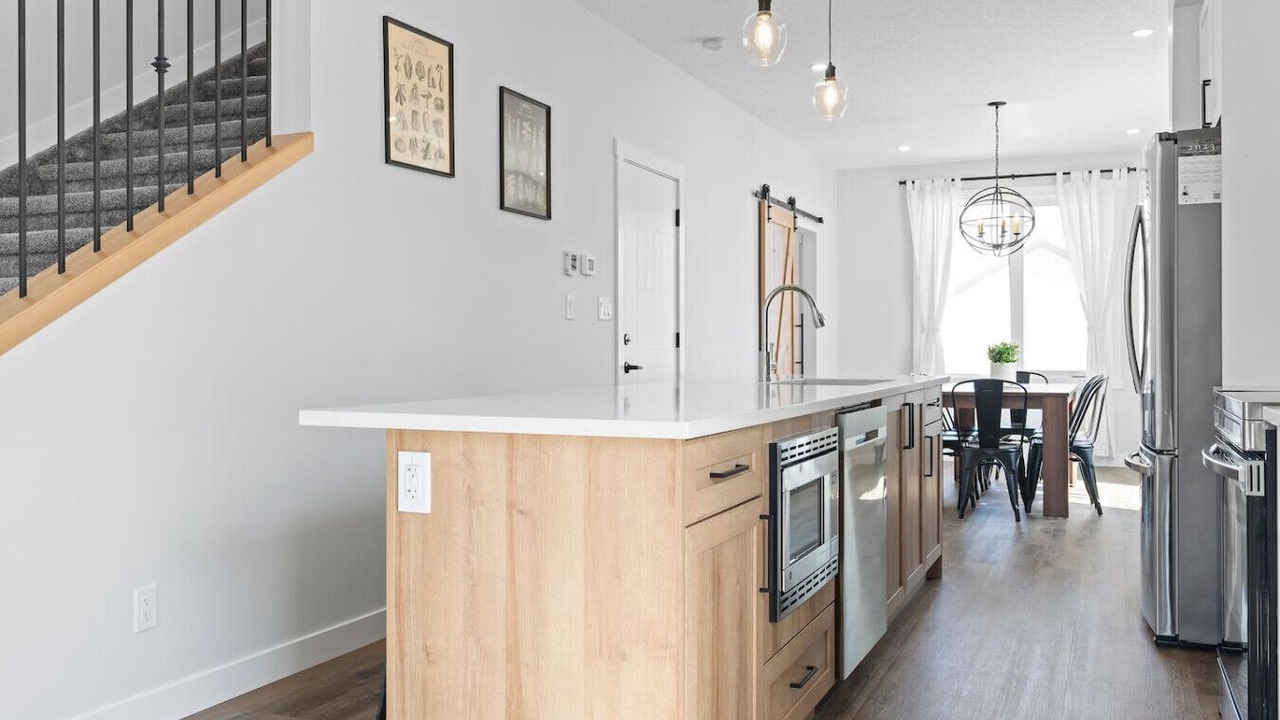 Photo of Kitchen in Jasper Place
