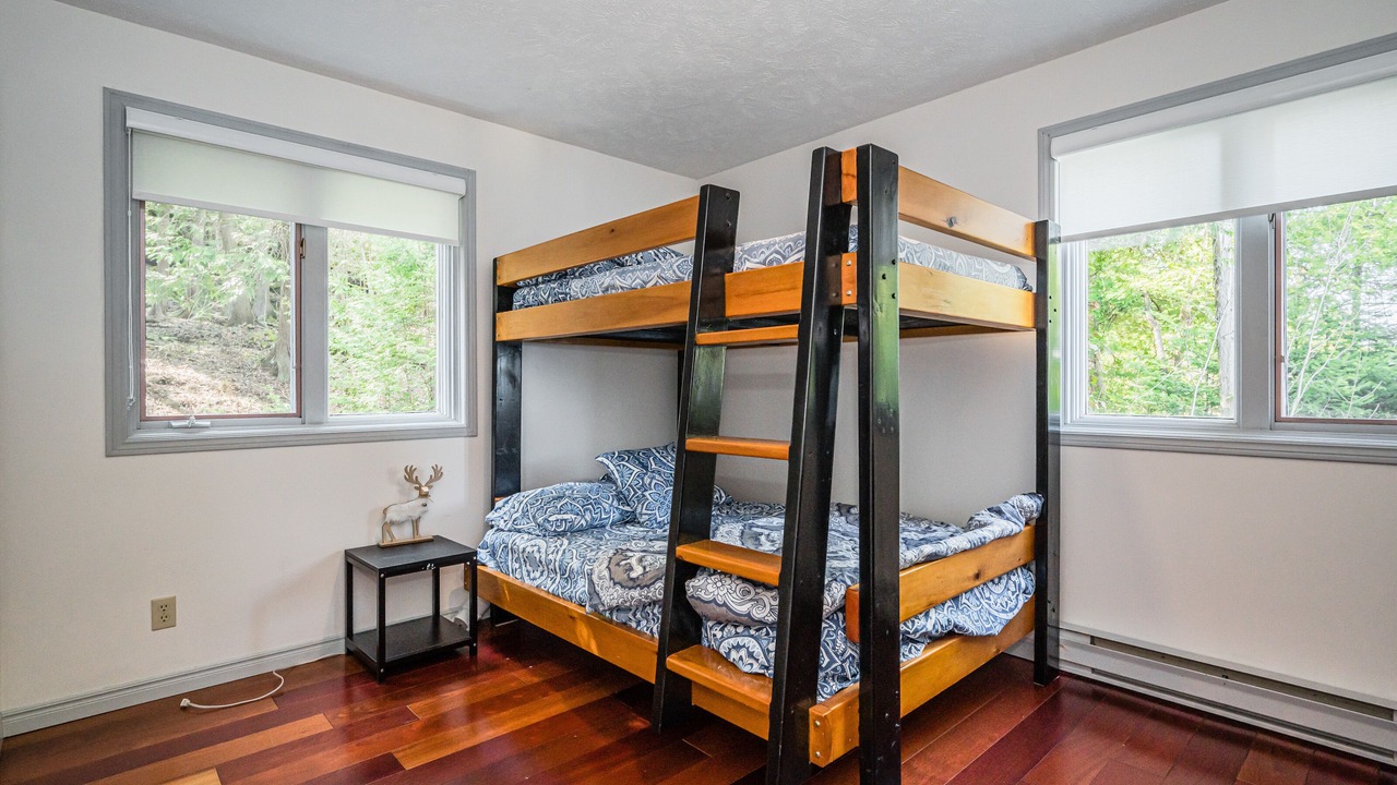 Photo of Bedroom in Lion's Head