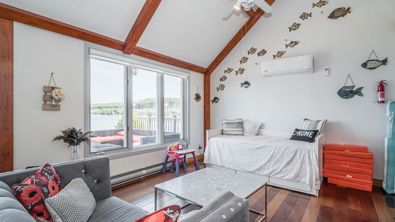 Photo of Bedroom in Lion's Head
