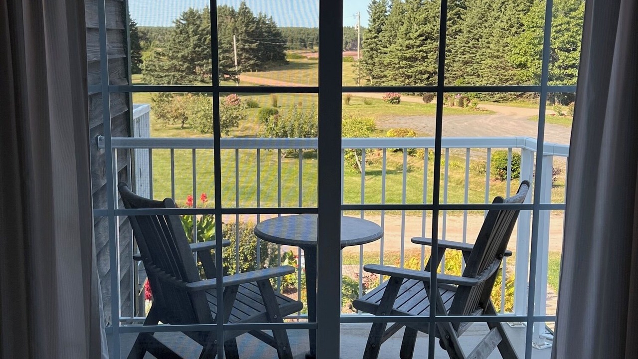 Photo of Patio Balcony in Little Pond