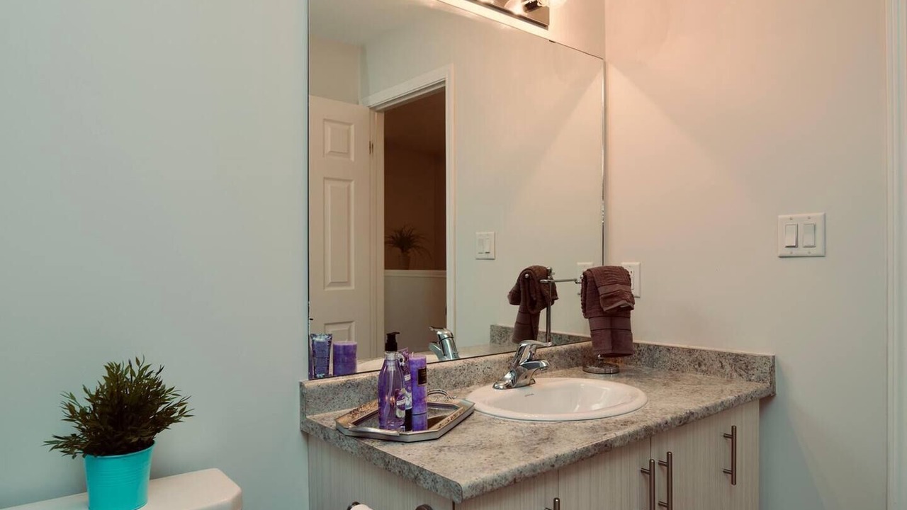 Photo of Bathroom in Beamsville