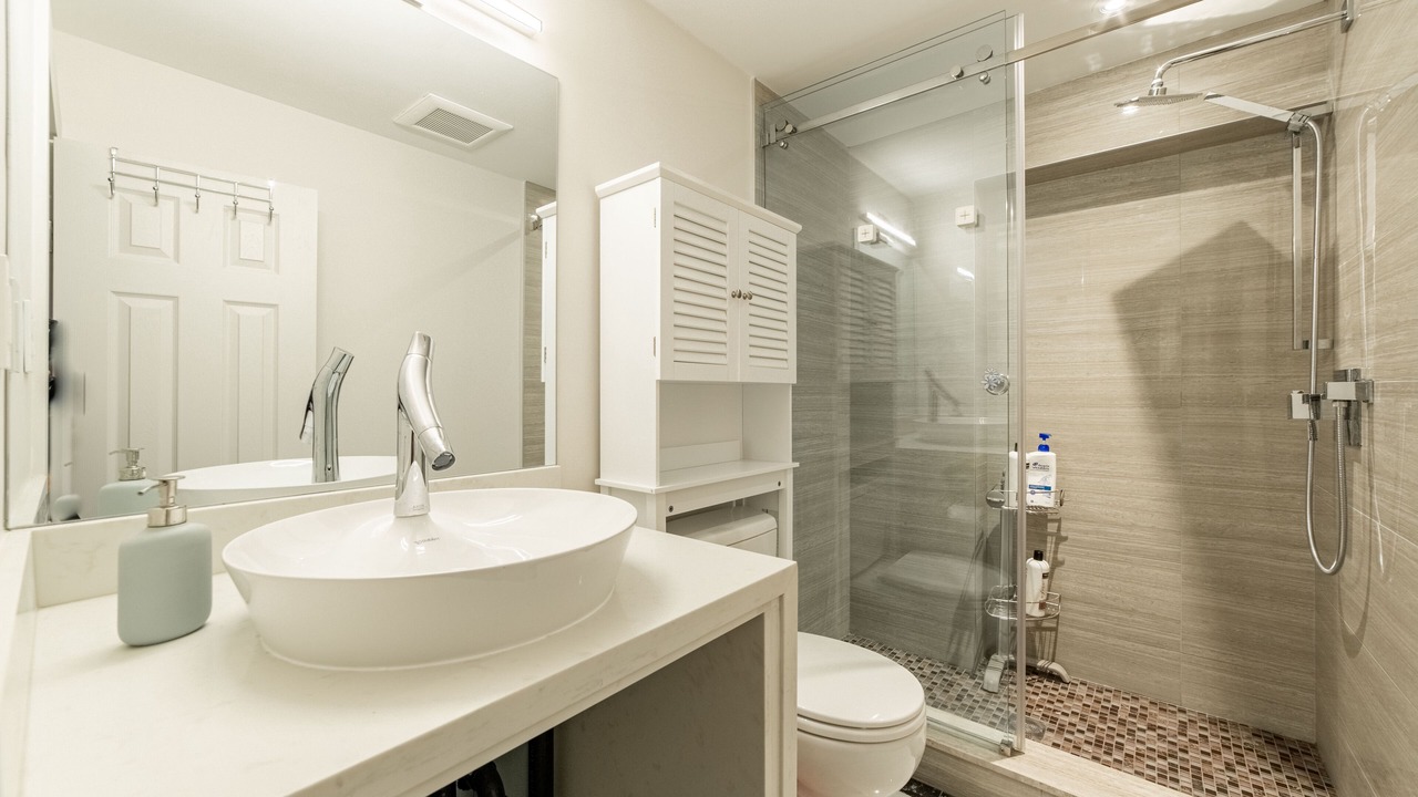 Photo of Bathroom in Richmond City Centre
