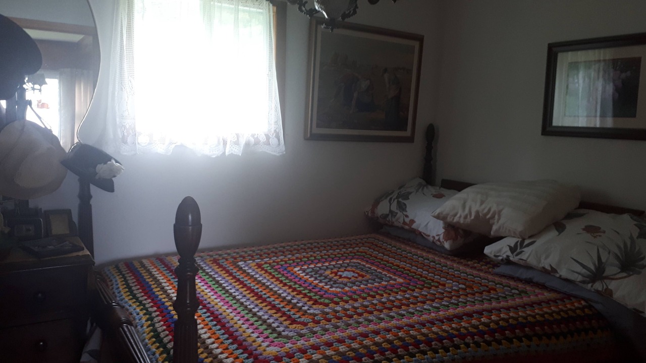 Photo of Bedroom in Jersey Cove
