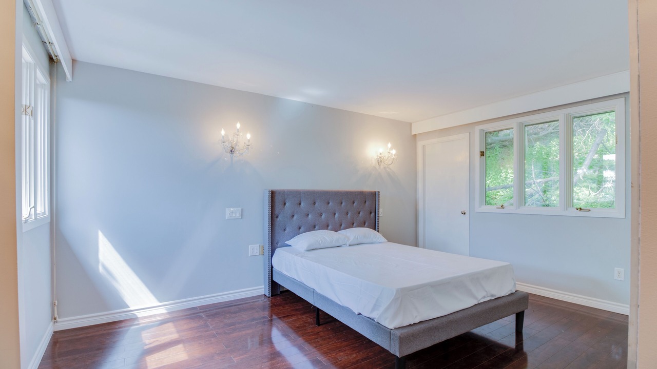Photo of Bedroom in Scarborough