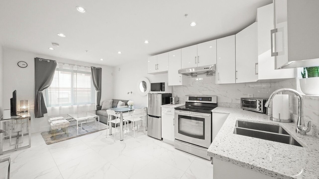 Photo of Kitchen in Renfrew-Collingwood