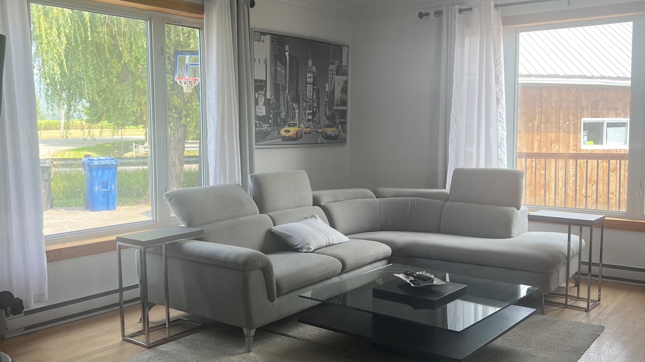 Photo of Livingroom in Notre-Dame-de-Bonsecours
