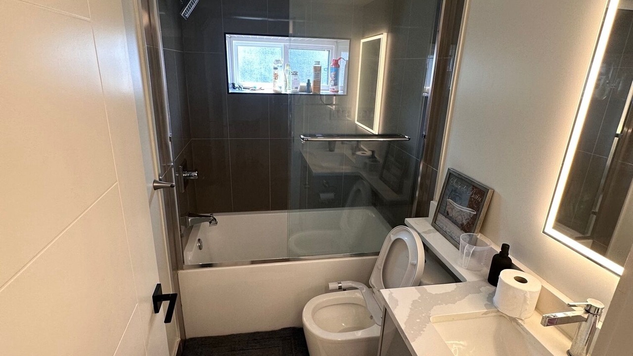 Photo of Bathroom in Delta