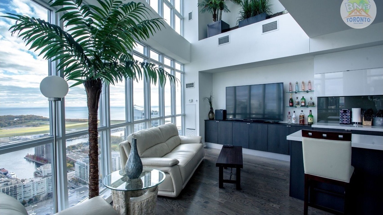 Photo of Livingroom in CityPlace