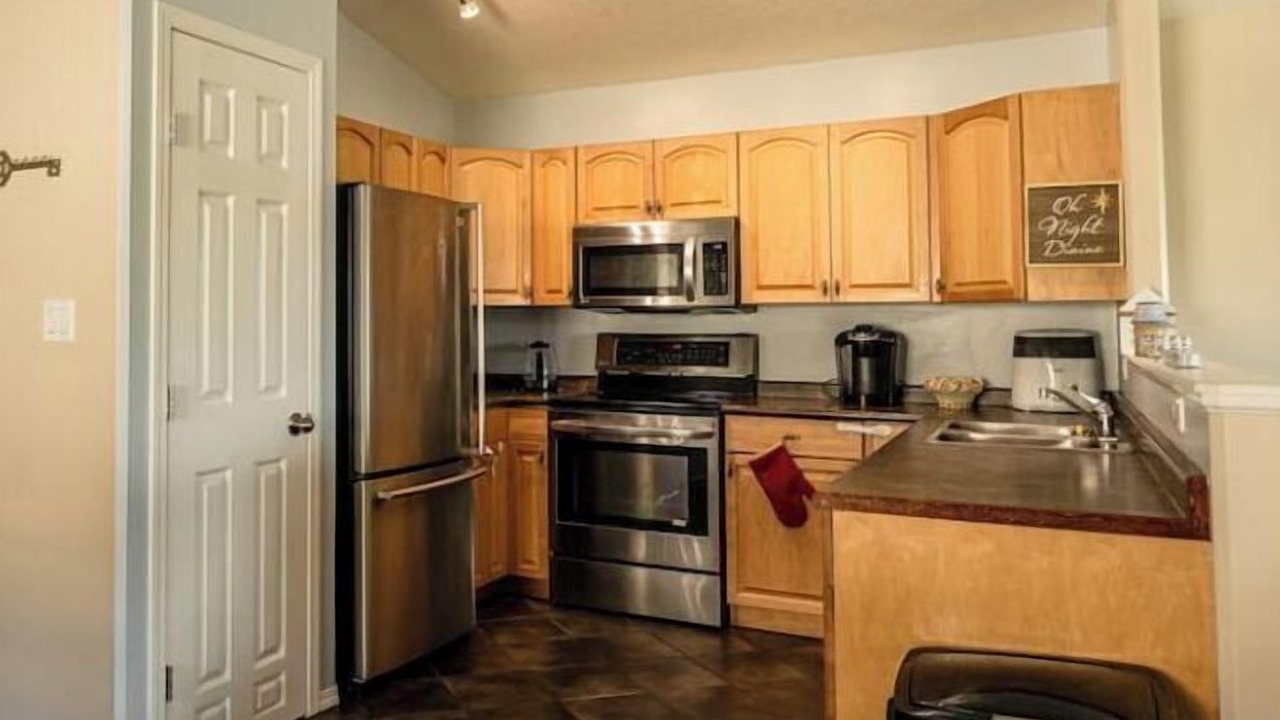 Photo of Kitchen in Grande Prairie