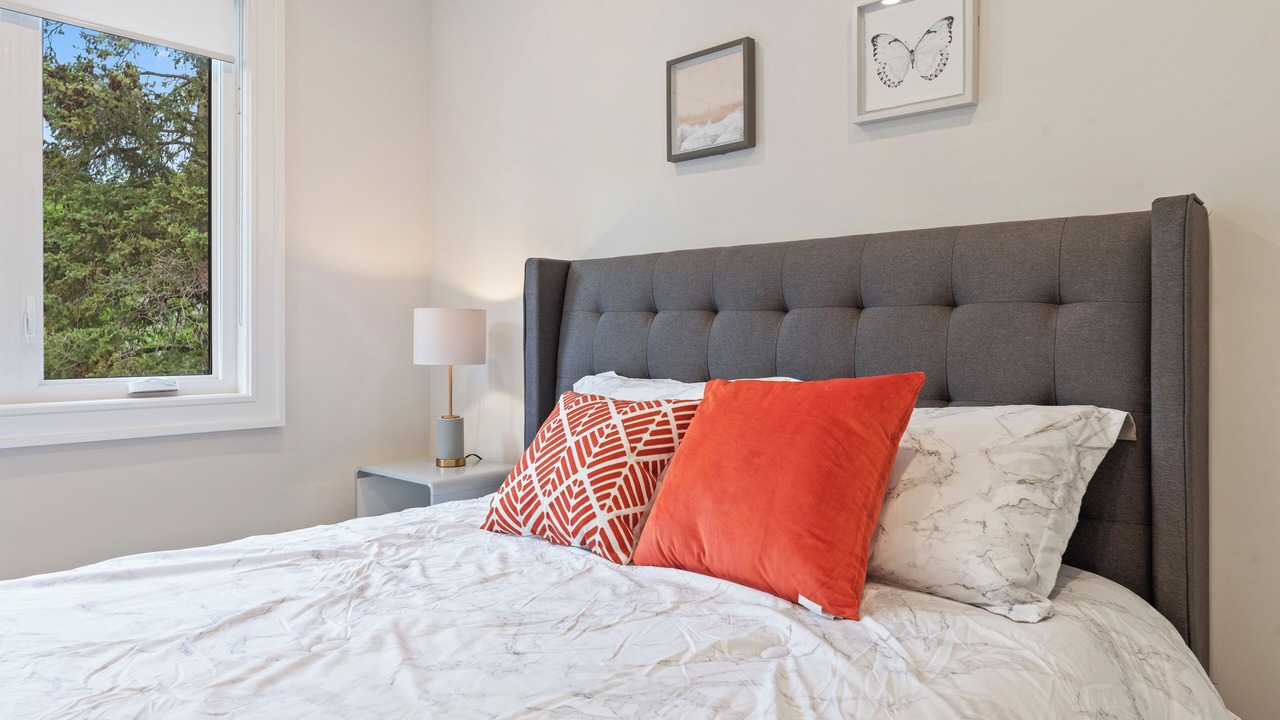 Photo of Bedroom in Bayview Village