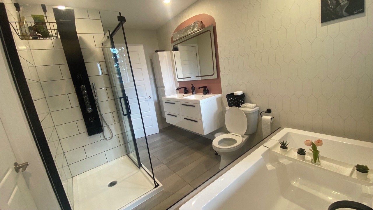 Photo of Bathroom in Saint Constant