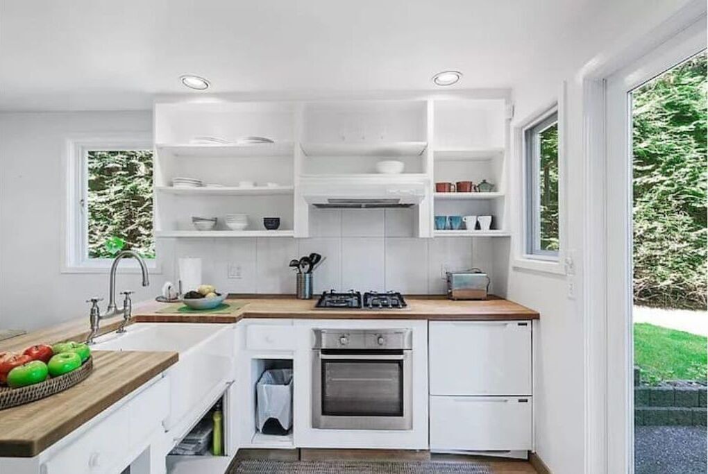 Photo of Kitchen in West Point Grey