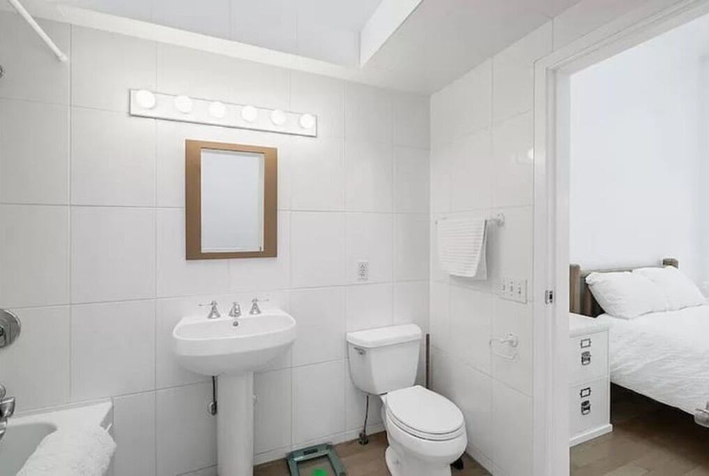 Photo of Bathroom in West Point Grey