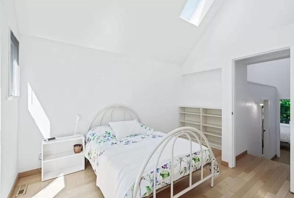 Photo of Bedroom in West Point Grey