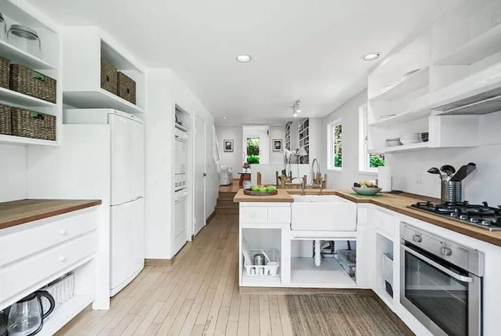 Photo of Kitchen in West Point Grey