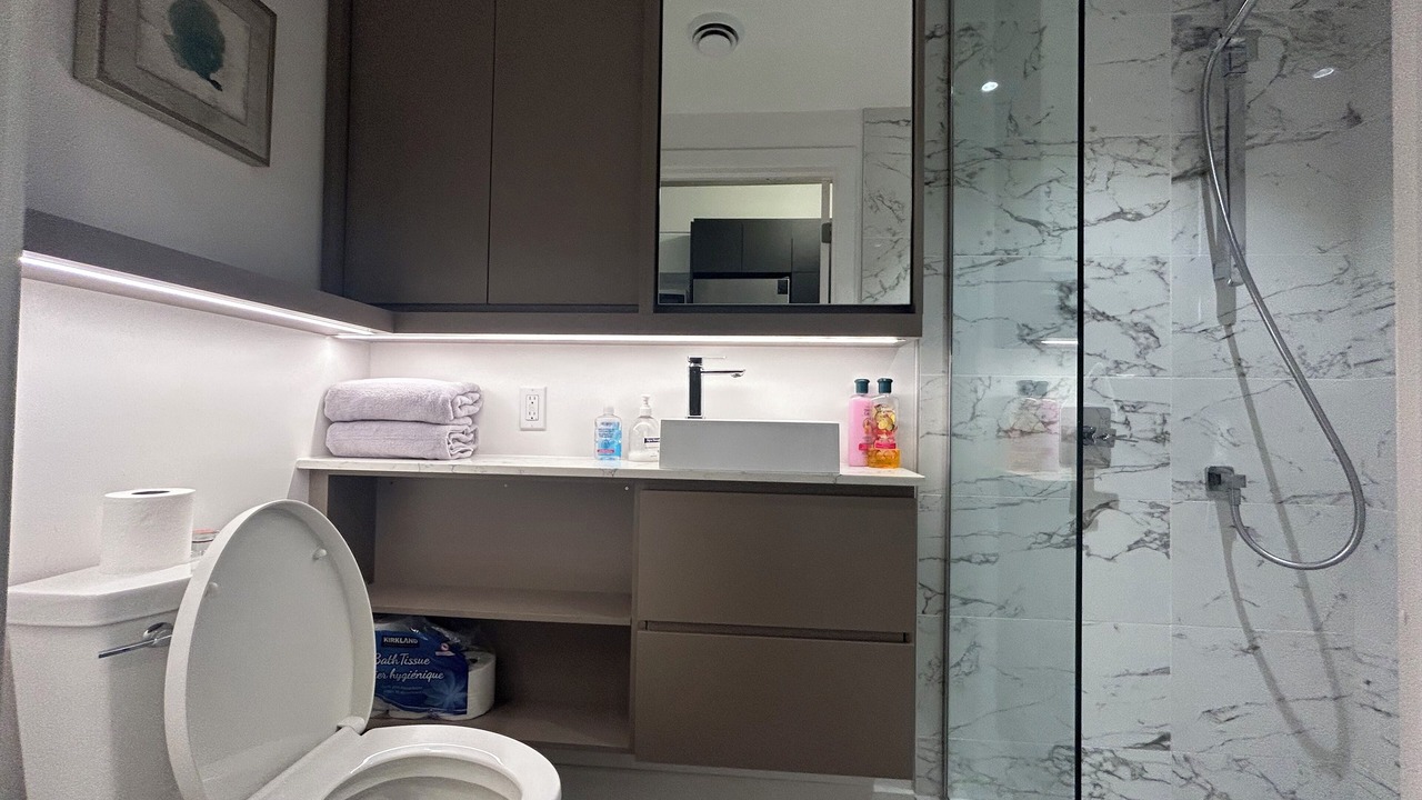 Photo of Bathroom in Griffintown