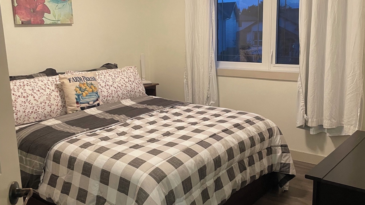 Photo of Bedroom in Sylvan Lake
