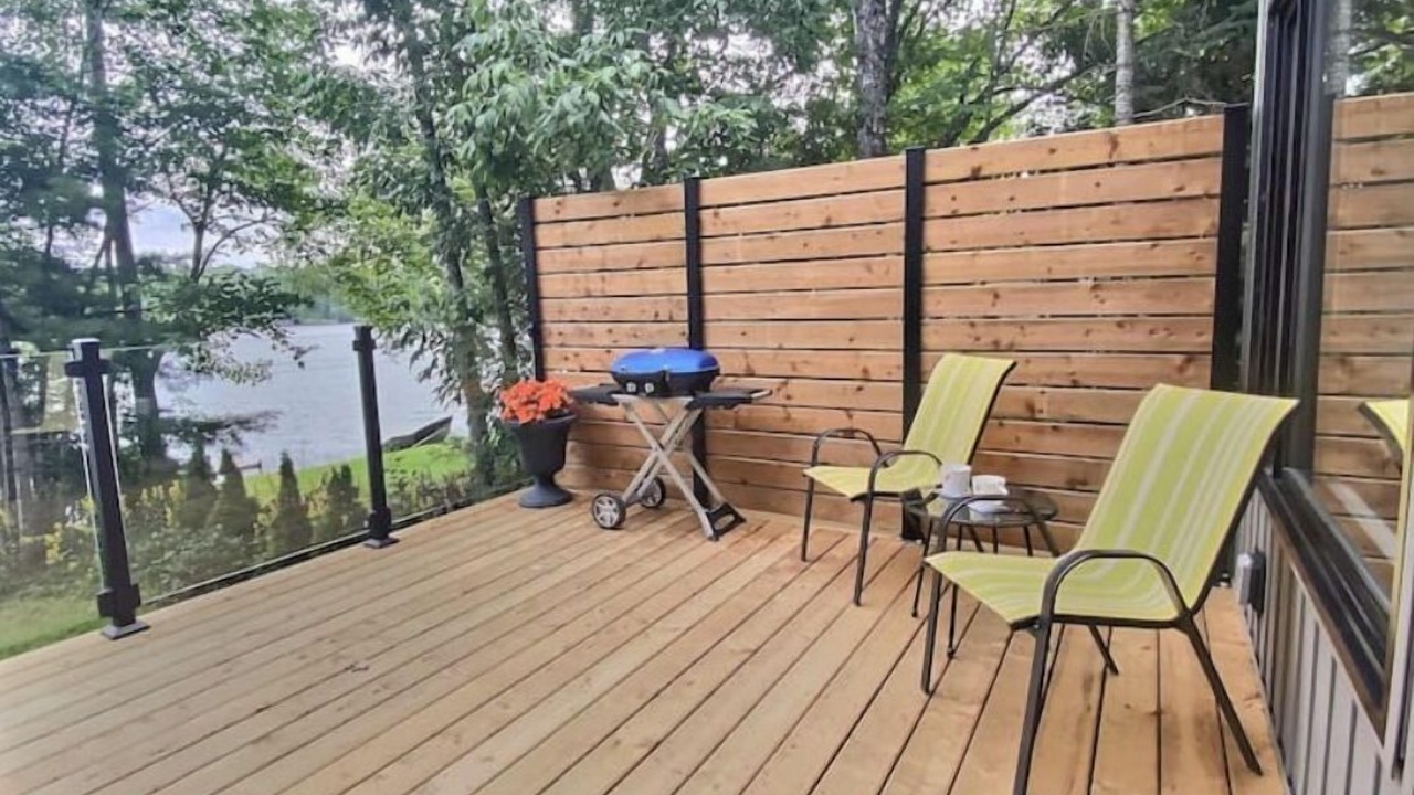 Photo of Patio Balcony in Shortts Lake