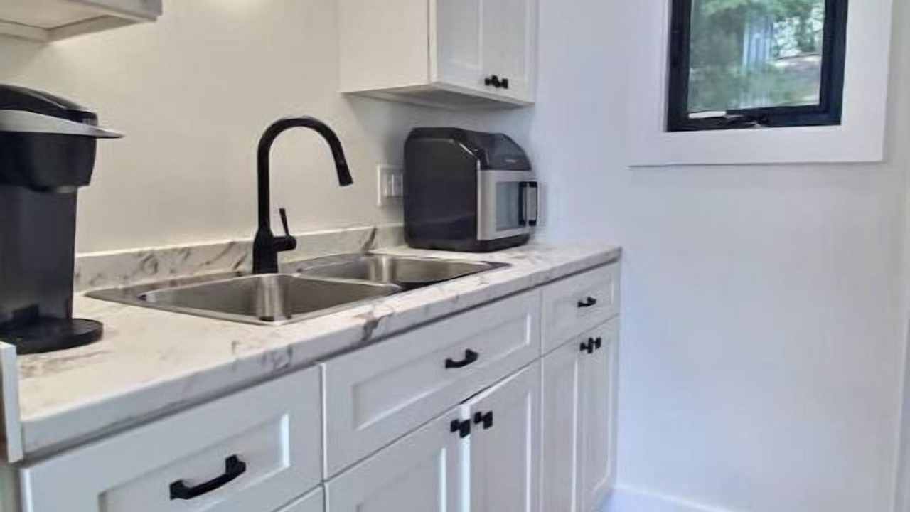 Photo of Kitchen in Shortts Lake