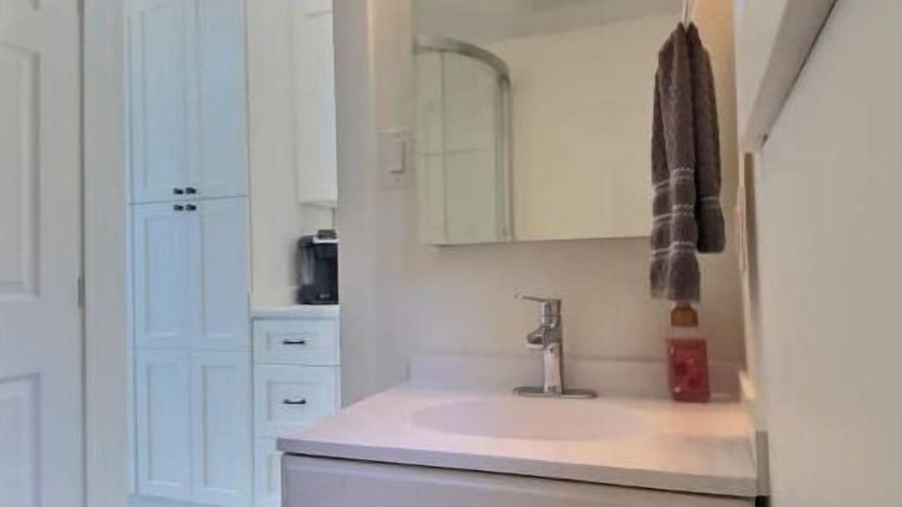 Photo of Bathroom in Shortts Lake