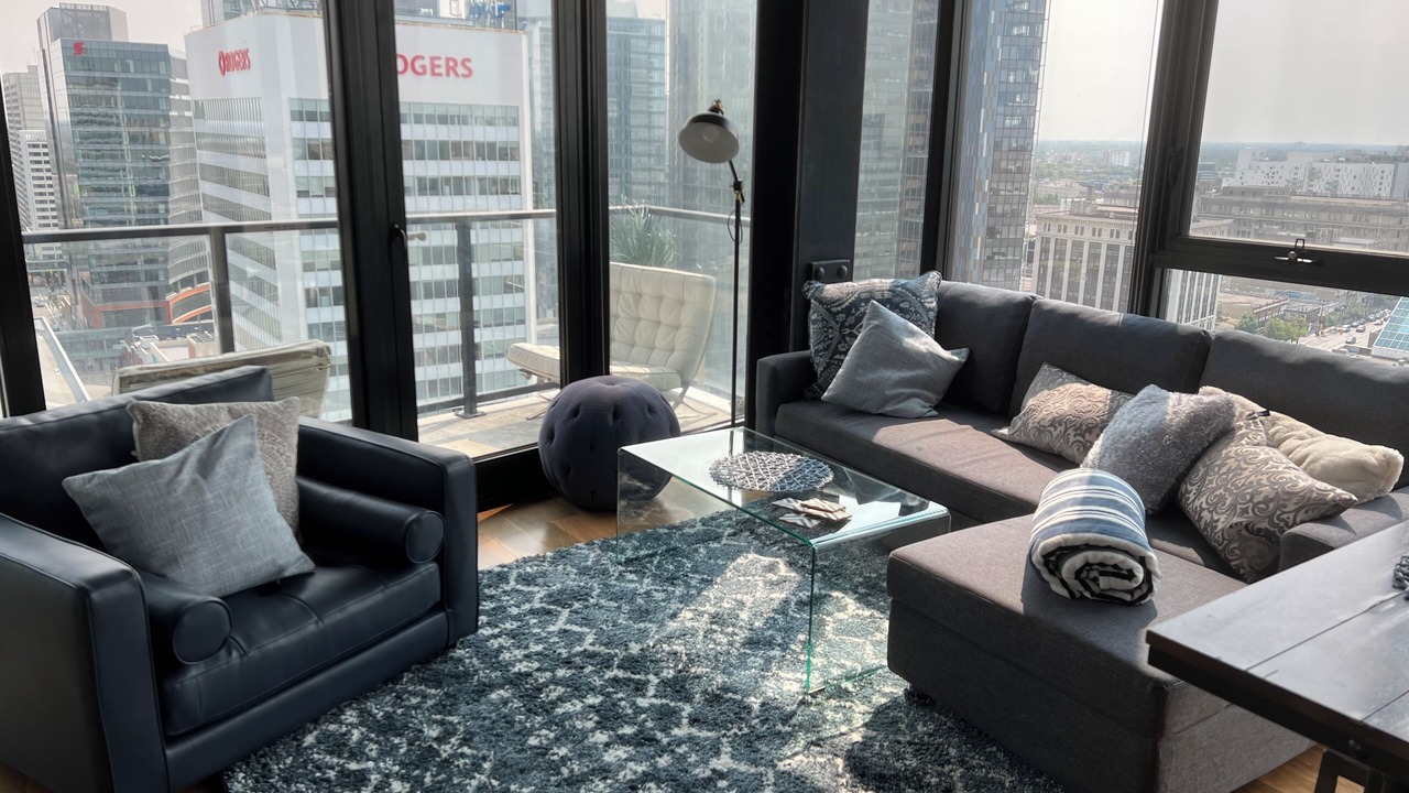 Photo of Livingroom in Downtown Winnipeg