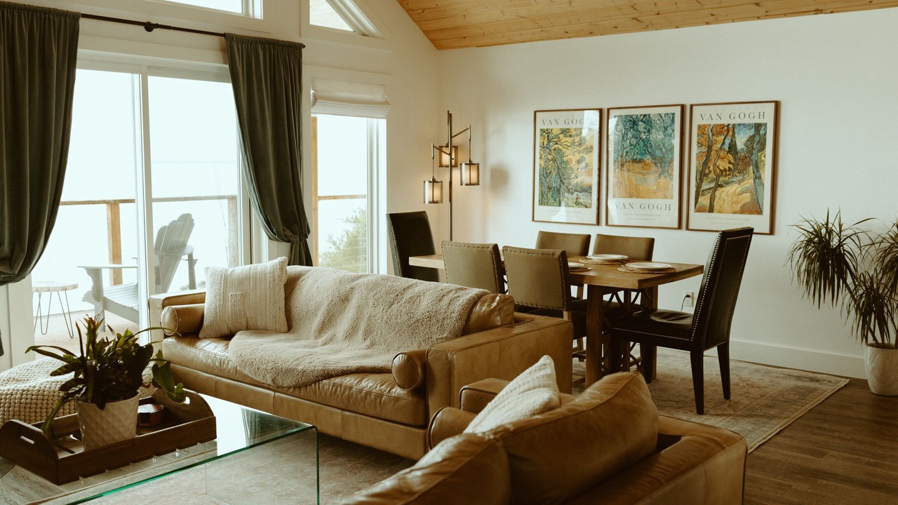 Photo of Livingroom in Powell River
