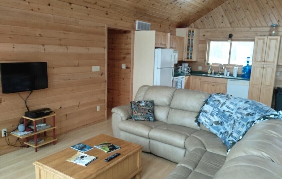 Photo of Livingroom in Rainy River District