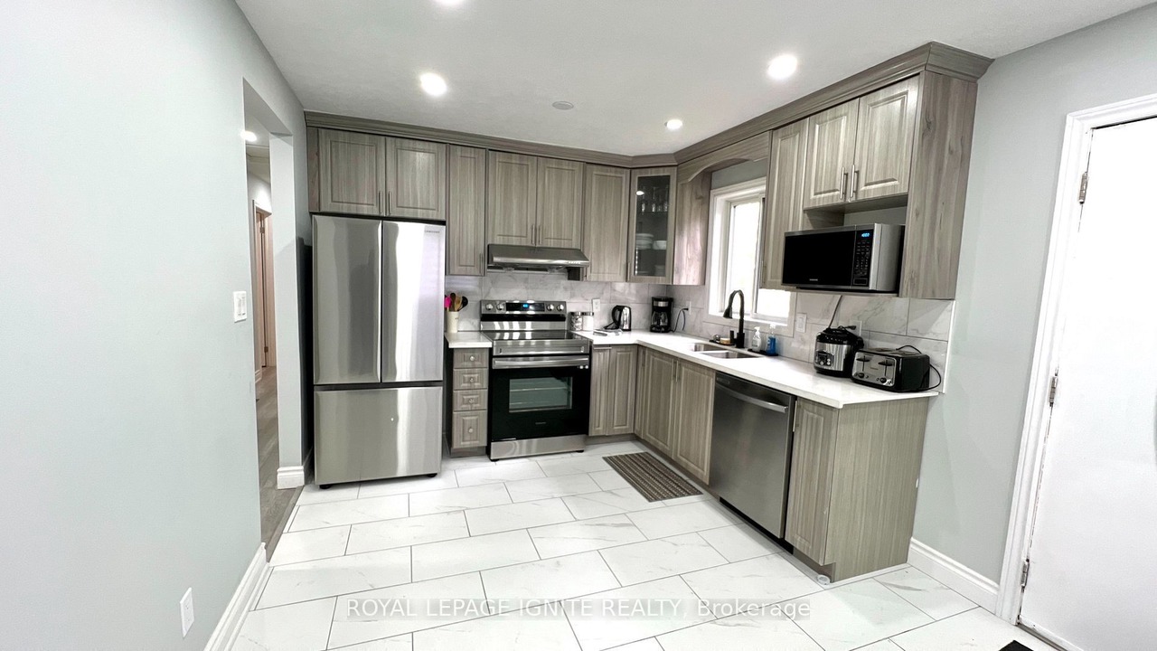 Photo of Kitchen in Wiarton