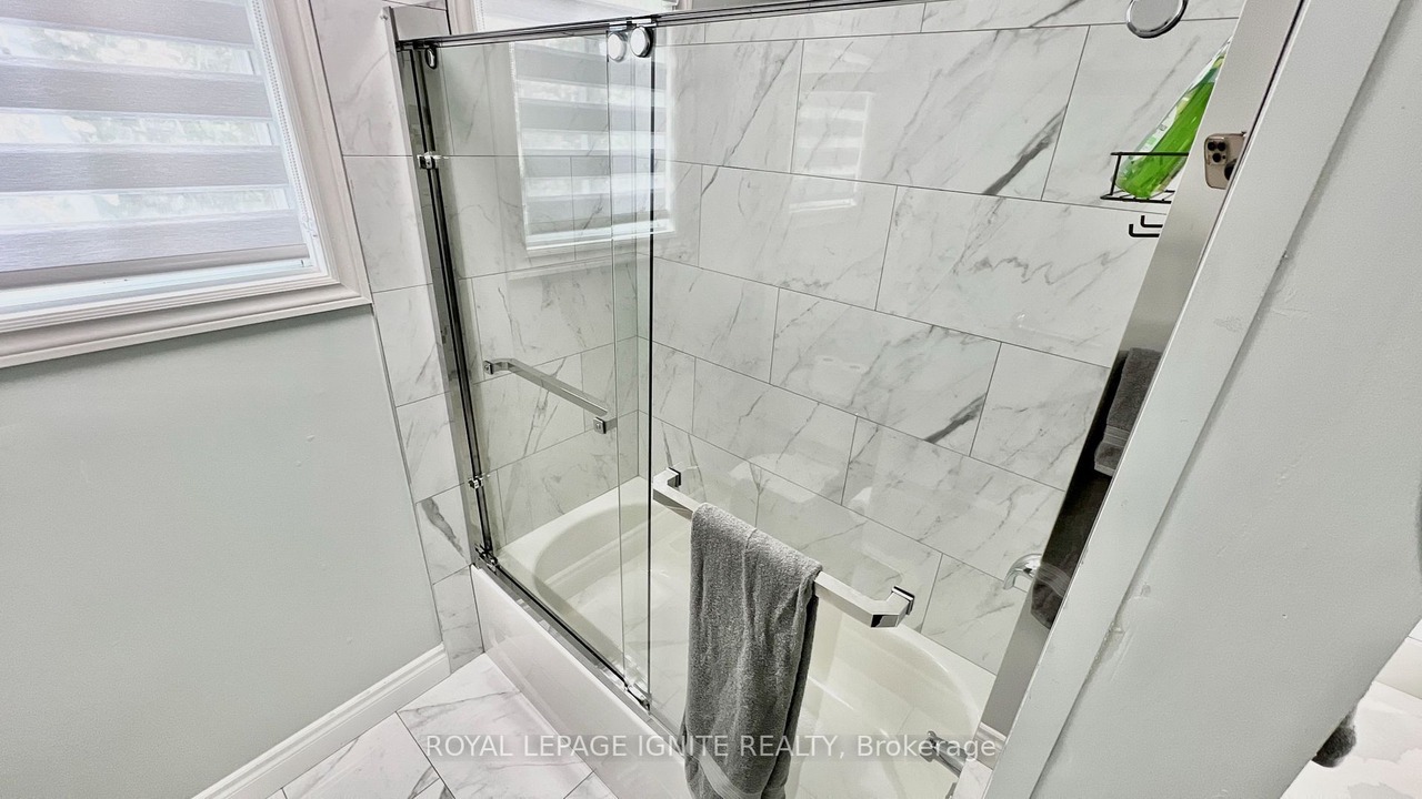 Photo of Bathroom in Wiarton