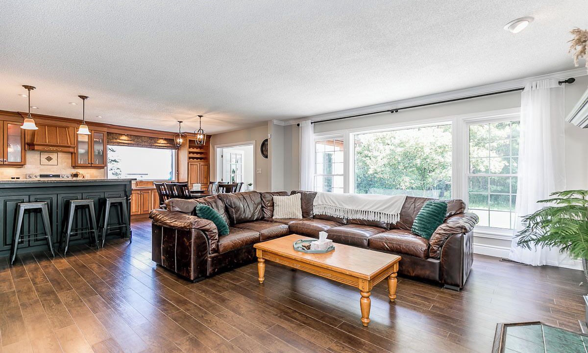 Photo of Livingroom in Springwater