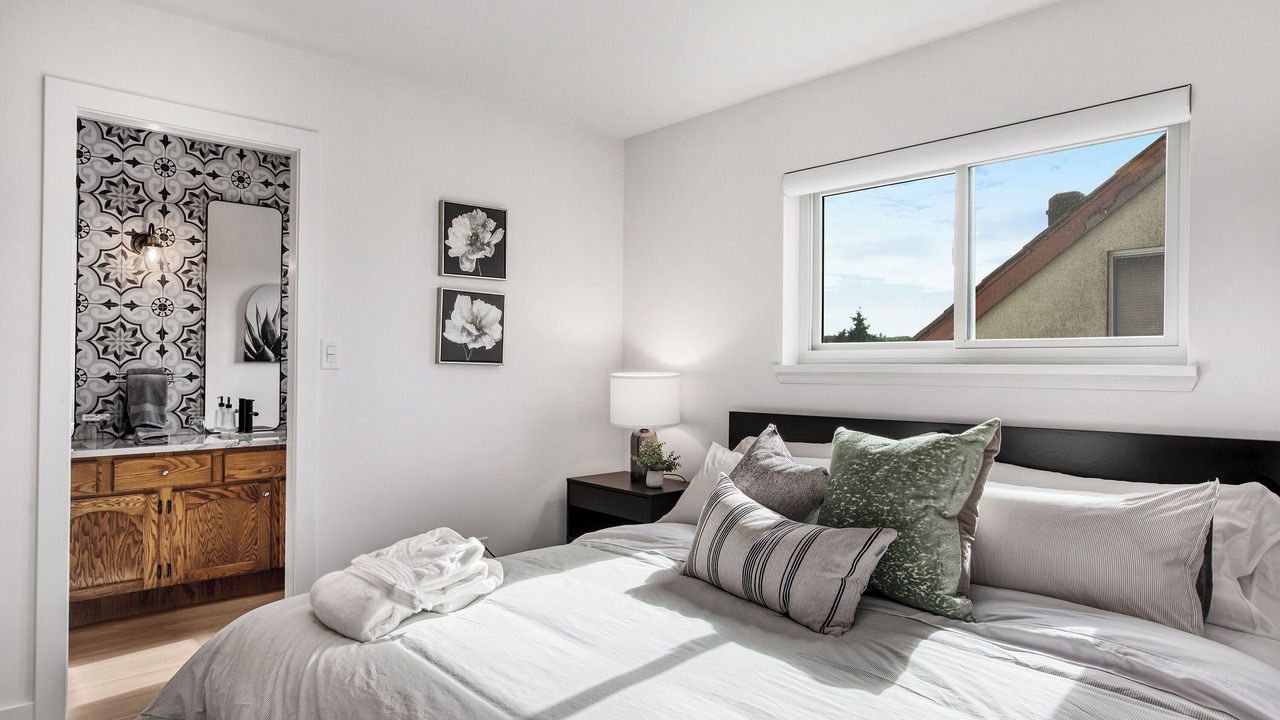 Photo of Bedroom in Kitsilano