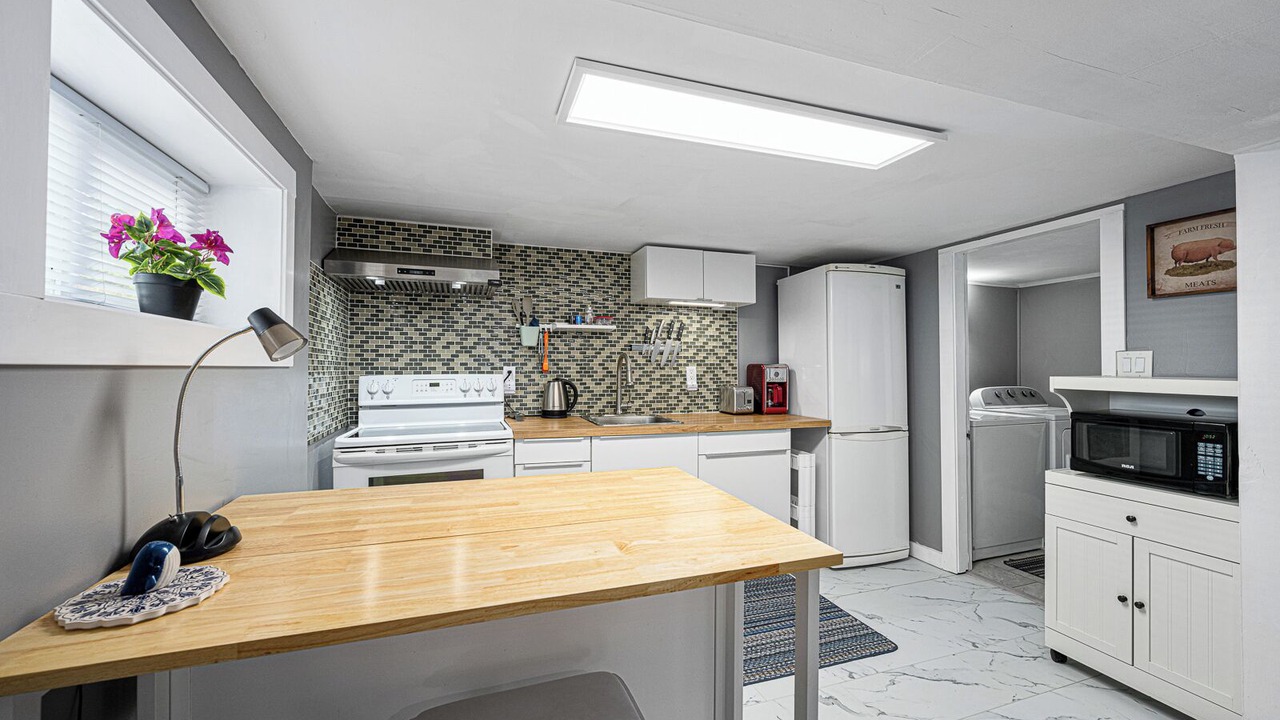 Photo of Kitchen in Port Alberni