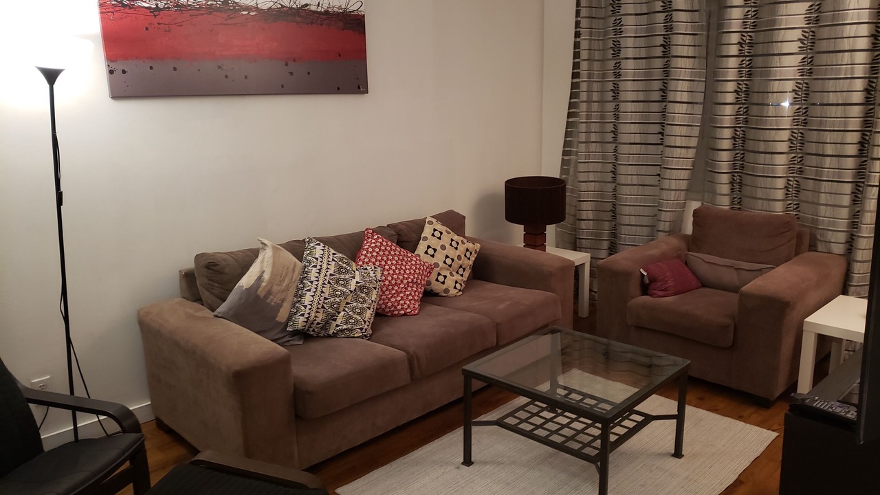 Photo of Livingroom in Fabreville