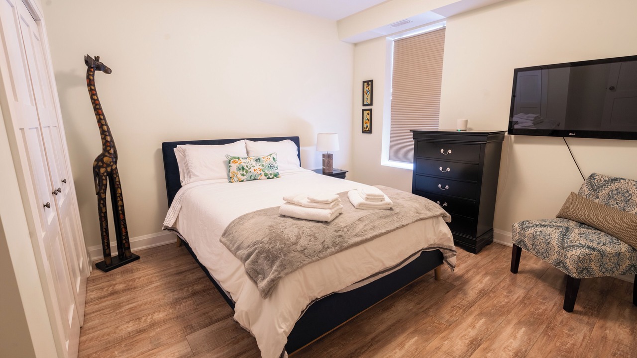 Photo of Bedroom in Thorold
