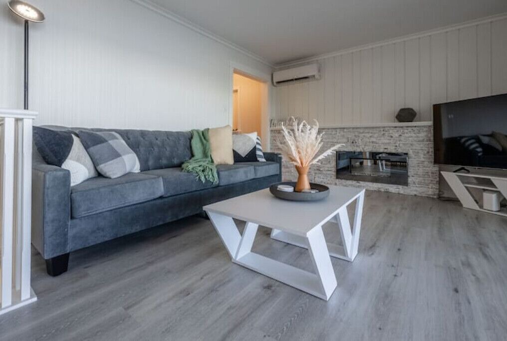 Photo of Livingroom in Chemainus