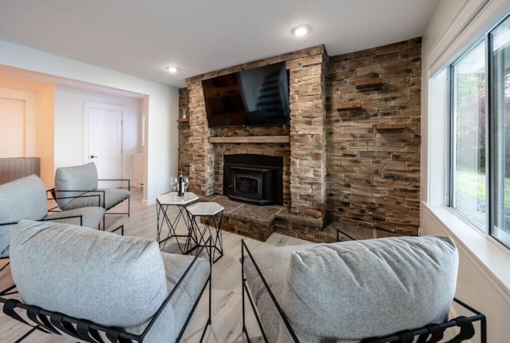 Photo of Livingroom in Chemainus