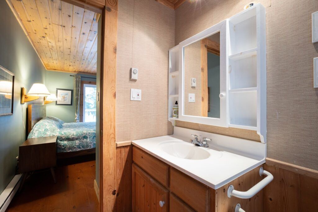 Photo of Bathroom in Bracebridge